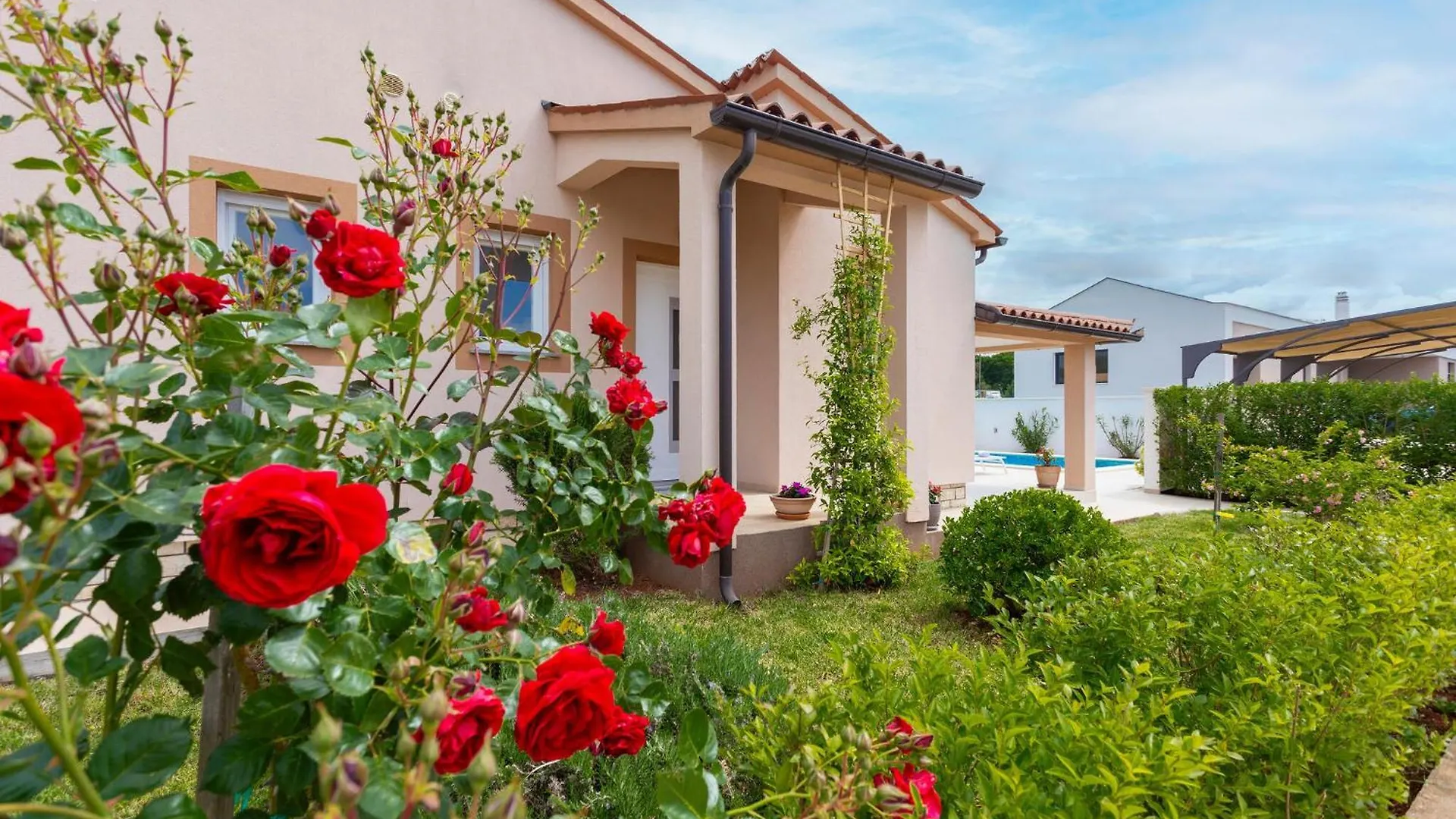 3 Bedroom Awesome Home In Fažana